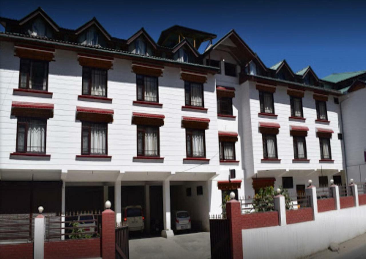 Hotel Zojila Residency Kargil Exterior photo